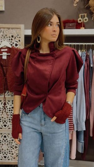 Chaqueta Antelina manga abullonada burdeos