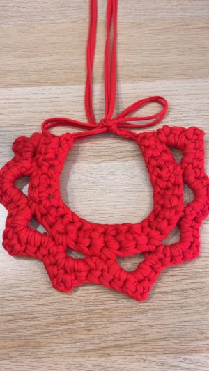 Collar trapillo rojo